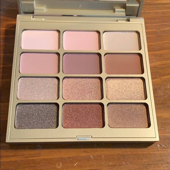 Stila Other - Stila Matte ‘N Metal eye shadow palette